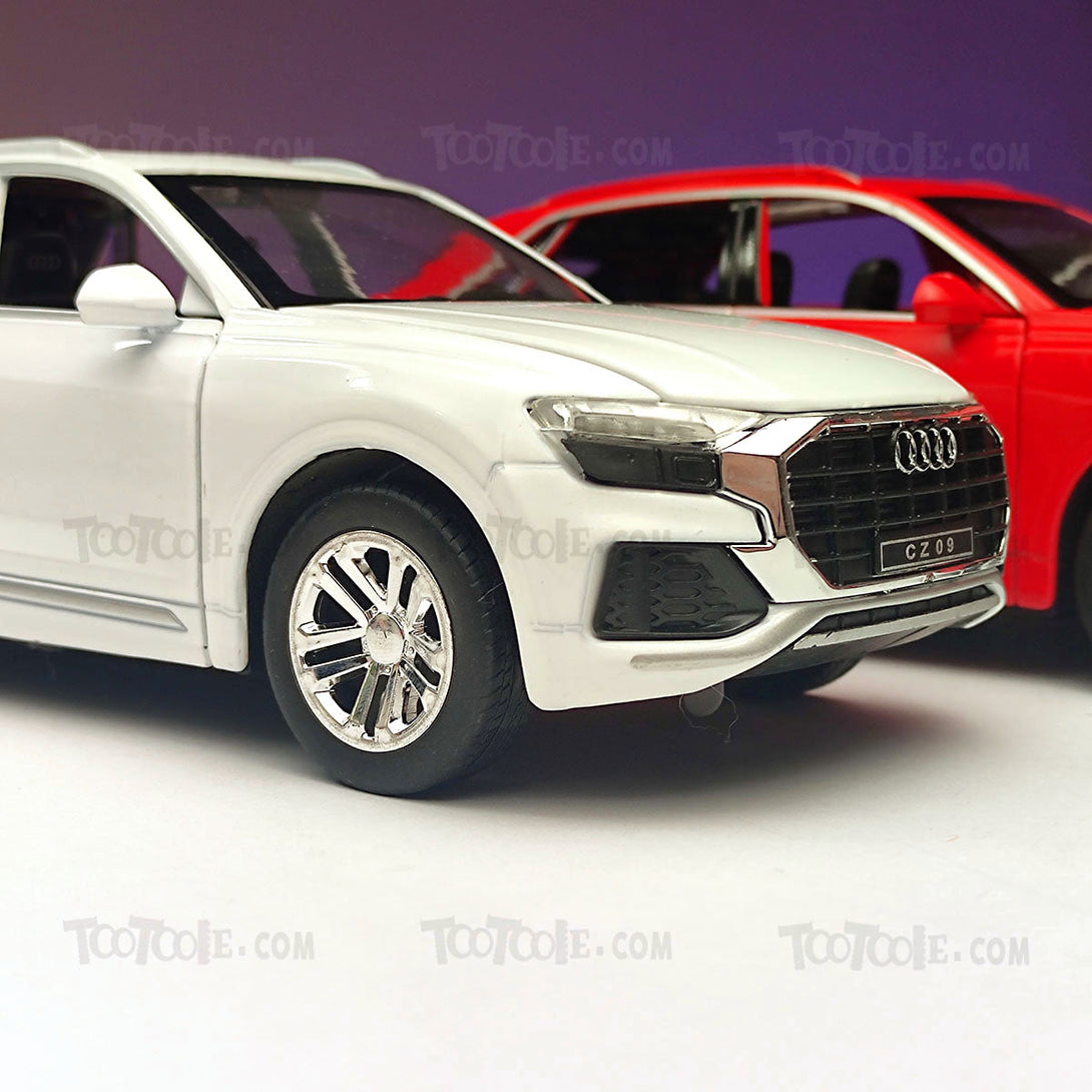 diecast-car-1-24-audi-q8-quattro-luxury-suv-pull-back-car-model-with-sound-light