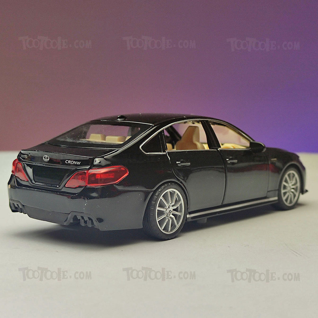 diecast-car-1-32-toyota-crown-luxury-suv-pull-back-car-model-with-sound-light