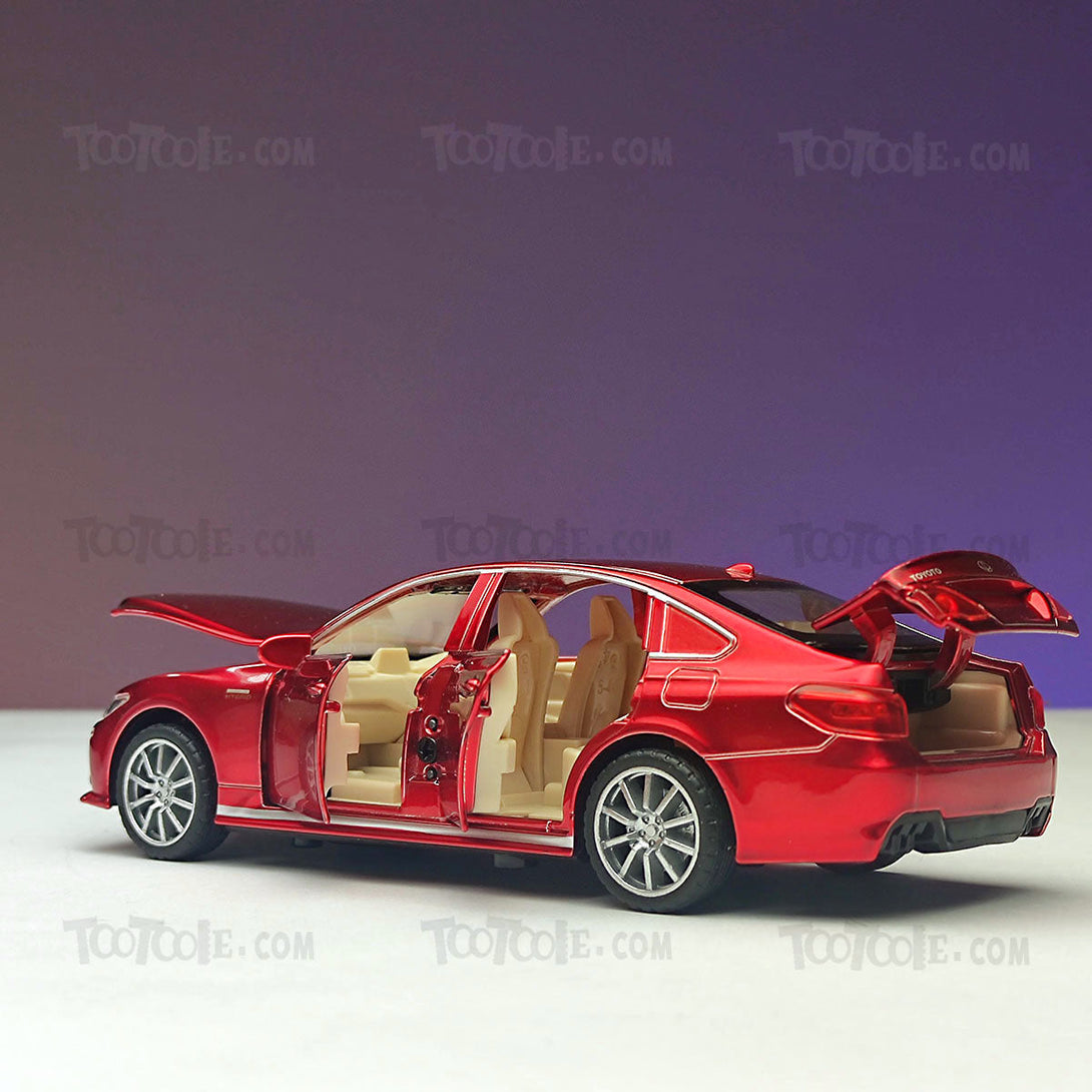 diecast-car-1-32-toyota-crown-luxury-suv-pull-back-car-model-with-sound-light