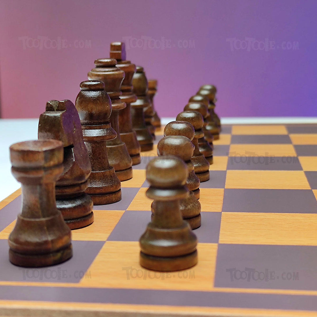 wooden-handy-foldable-chess-board-with-wooden-pieces-blue-brown