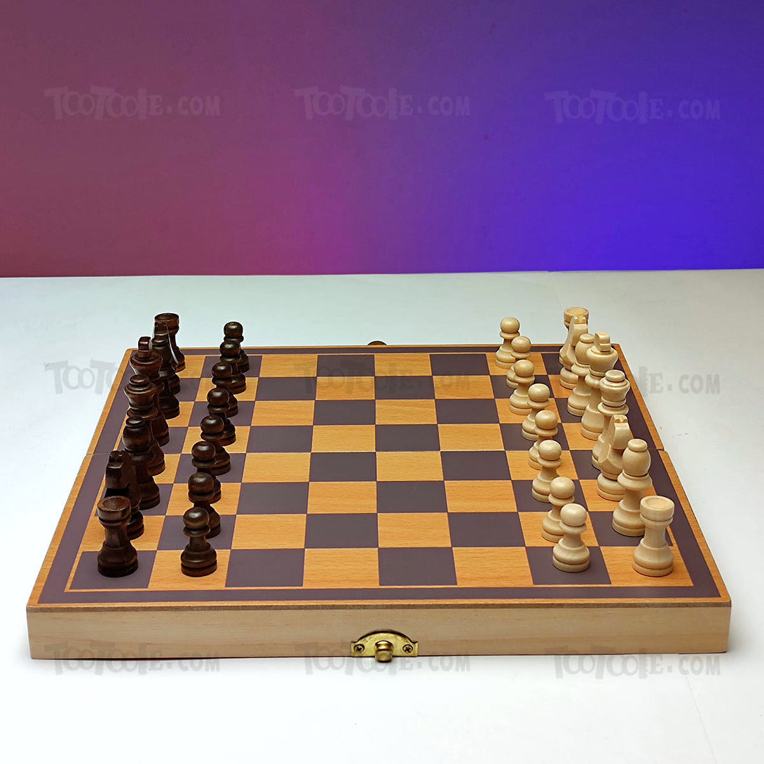 wooden-handy-foldable-chess-board-with-wooden-pieces-blue-brown