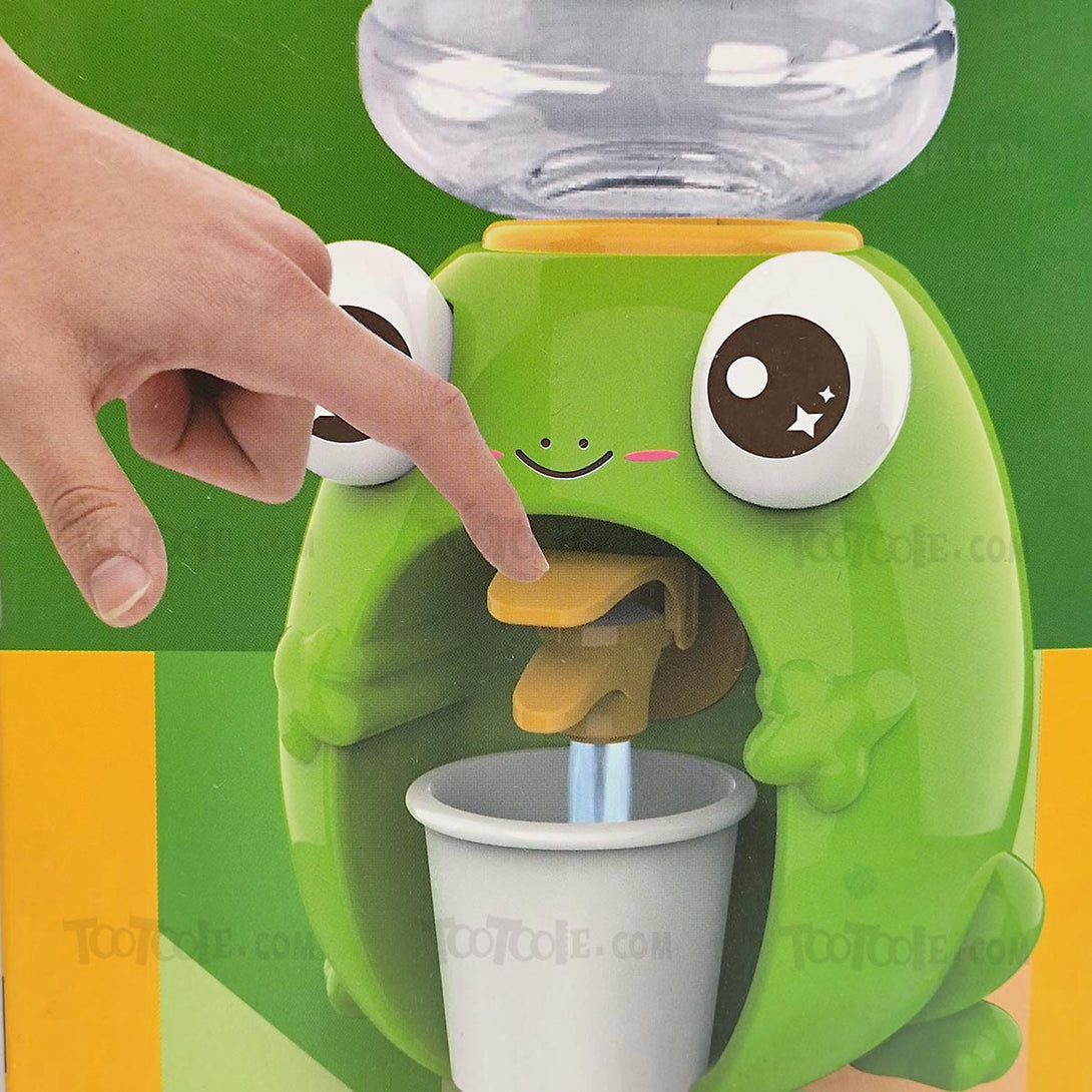 lovely-frog-dispenser-fountain-simulation-cartoon-toy-for-kids