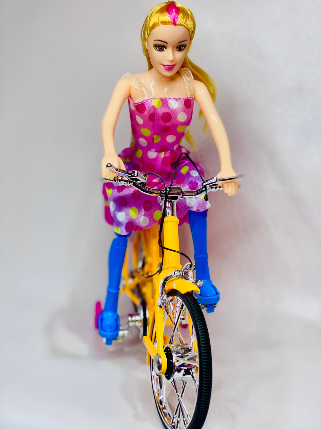 Electric Bicycle Pretty Girl With Light & Music - Trendytoys