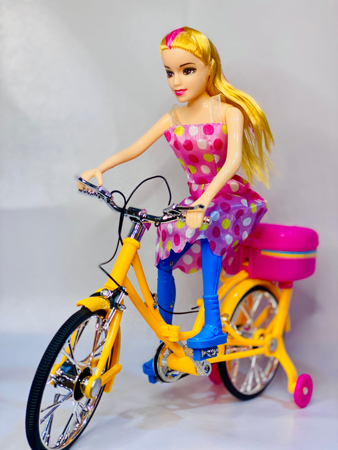 Electric Bicycle Pretty Girl With Light & Music - Trendytoys