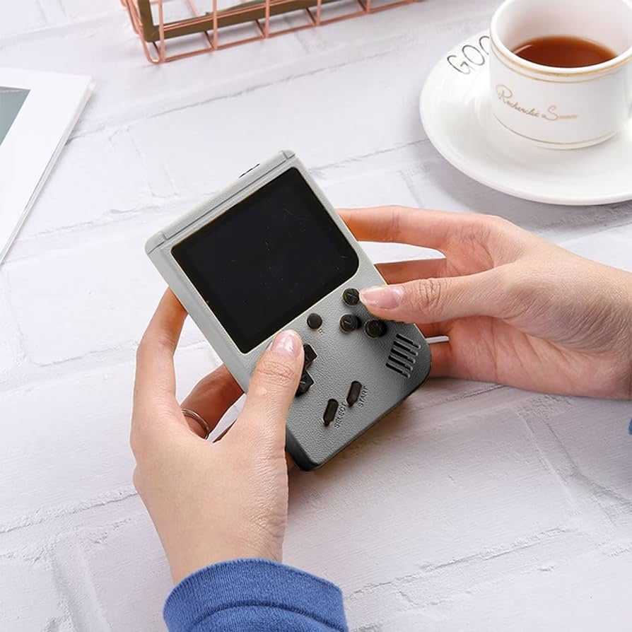 500 In 1 Retro Video Game Console Handheld Game With Extra Remort for 2 Players. - Trendytoys