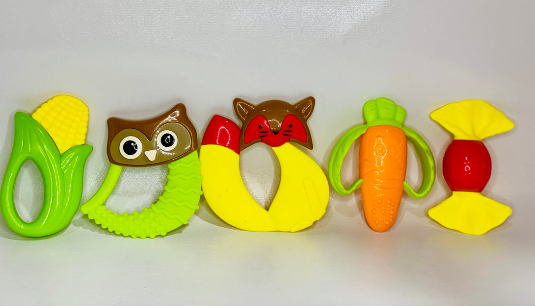 9 PcsDifferent Shape Teether Rattles For Babies In Different Colors - Trendytoys