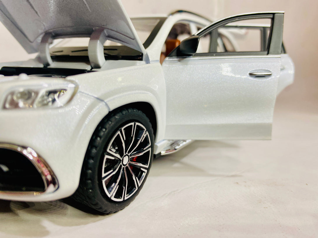 1:24 Mercedes Benz AMG GLS63 DIECAST MODEL - Trendytoys