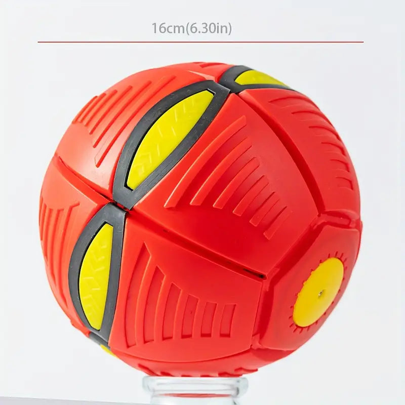 FLYING SOUCER UFO BALL WITH LIGHTS - Trendytoys