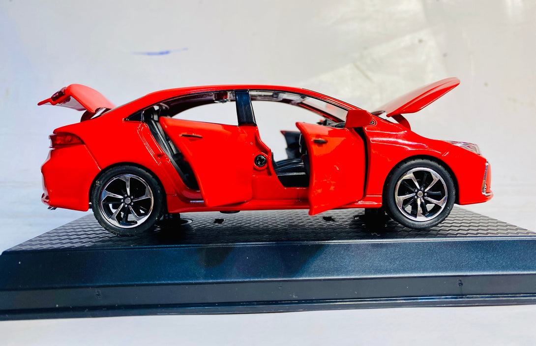 1:32 Scale Die Cast Toyota Corolla Yaris - Trendytoys