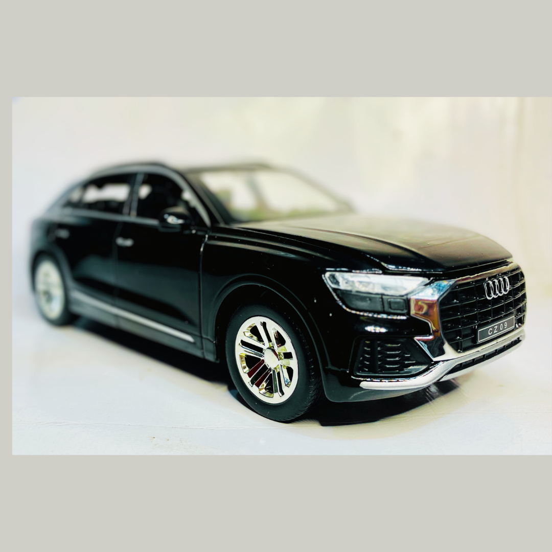 1:24 Audi Q8 Quattro Die Cast Metal Model Car - Trendytoys